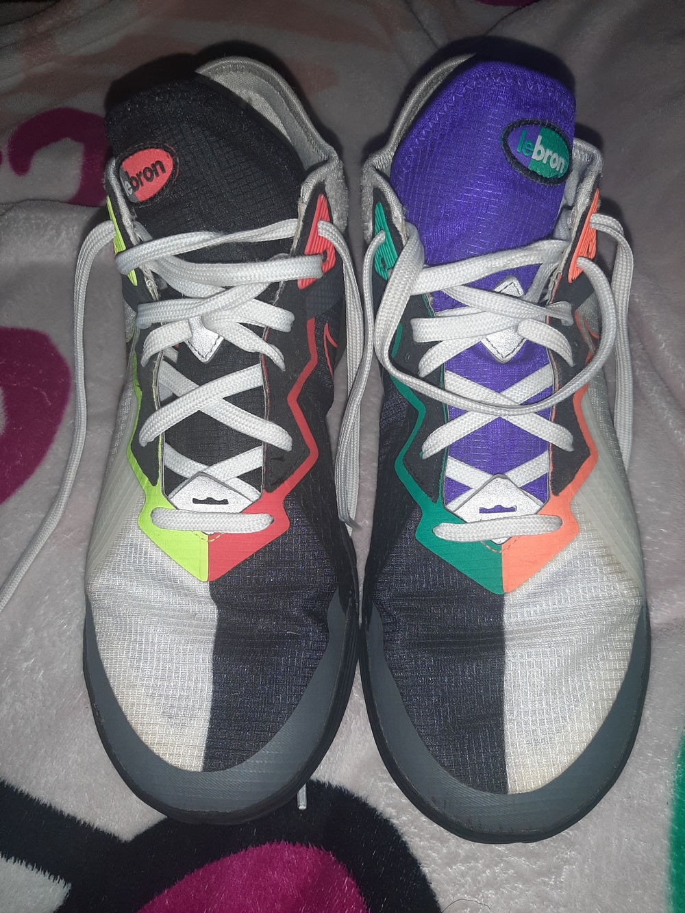 LeBron 18 Low Multicolor Basketball Shoes